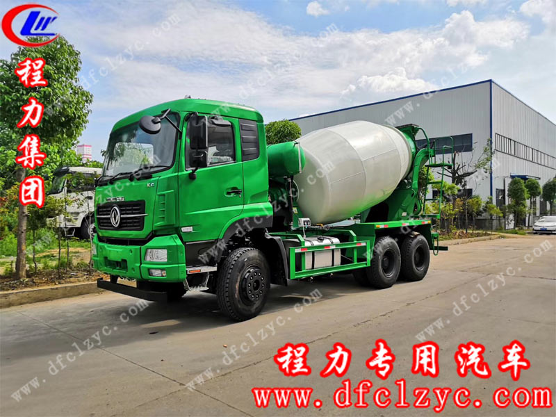 程力集團(tuán)東風(fēng)混凝土攪拌運輸車，滿滿重金屬的質(zhì)感