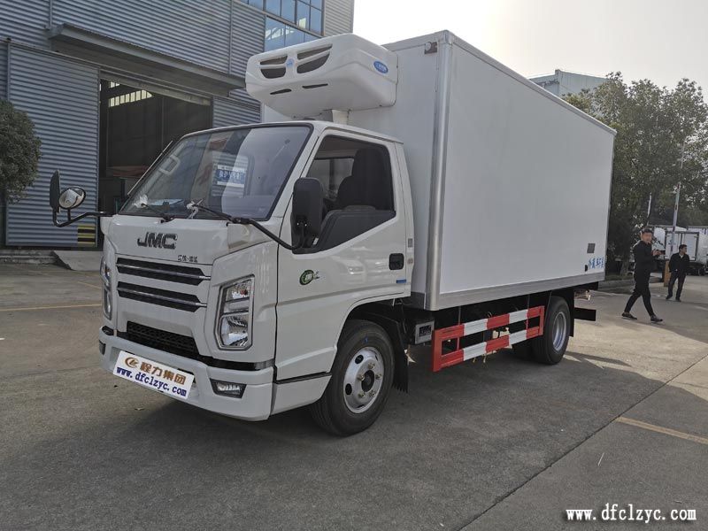 程力集團國六江鈴順達藍(lán)牌冷藏車